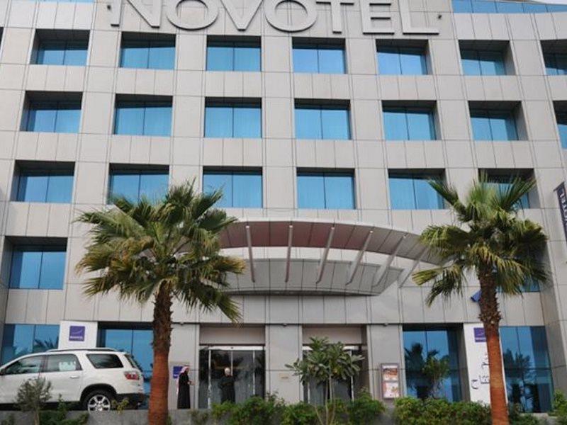 Novotel Dammam Business Park Екстер'єр фото